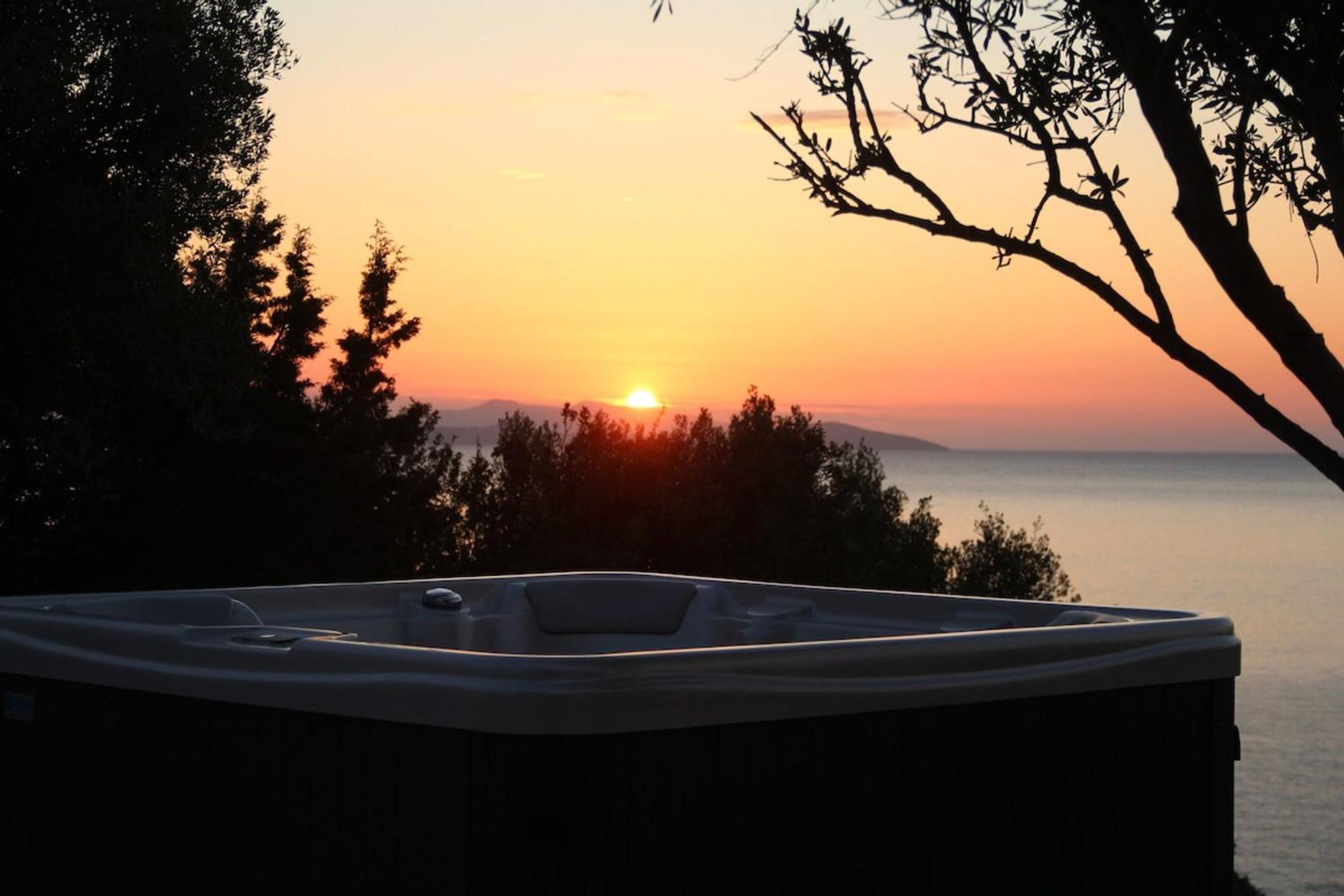 Villa Rouvis With Outdoor Hot Tub Ligaridia Esterno foto