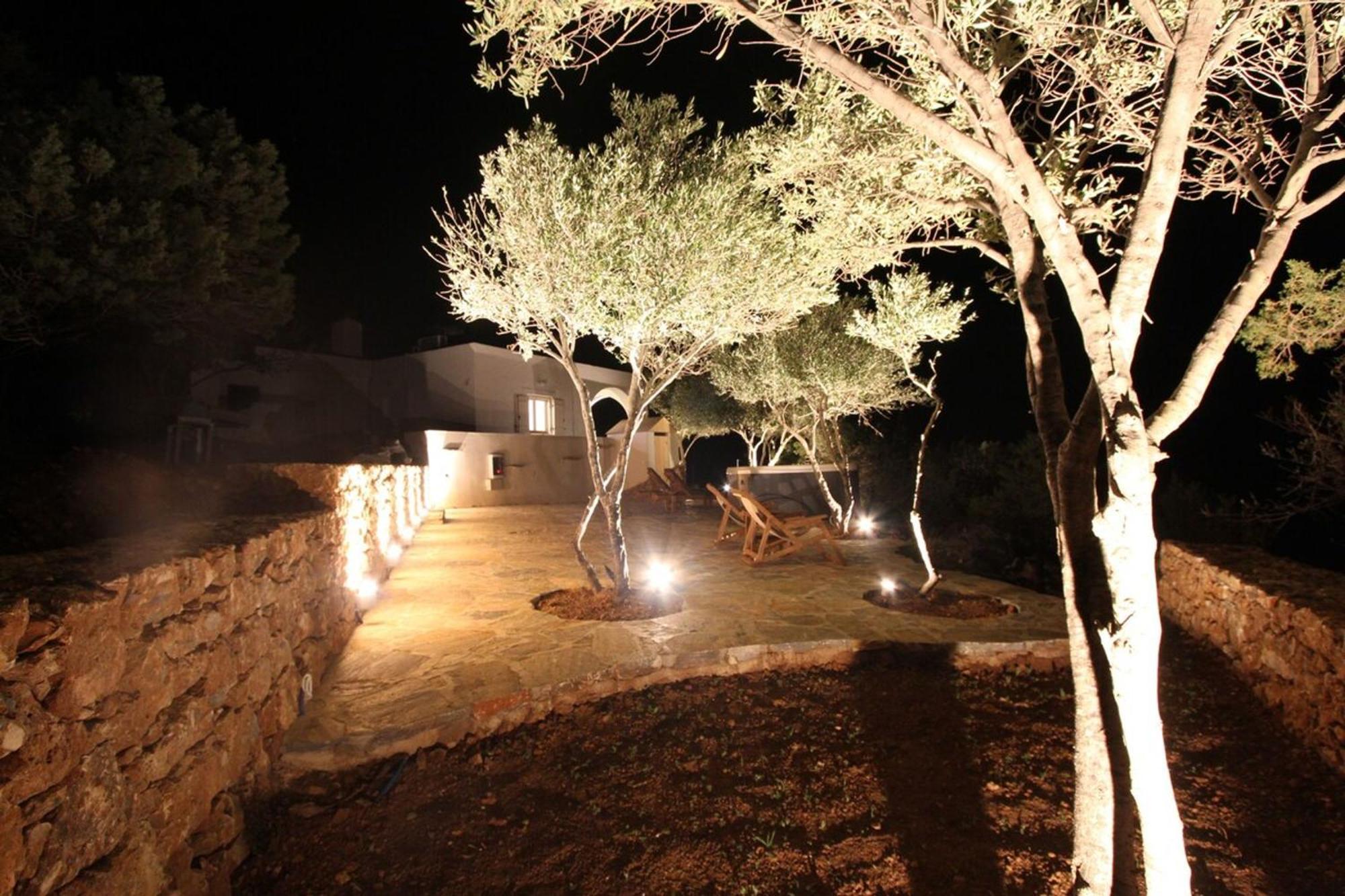 Villa Rouvis With Outdoor Hot Tub Ligaridia Esterno foto